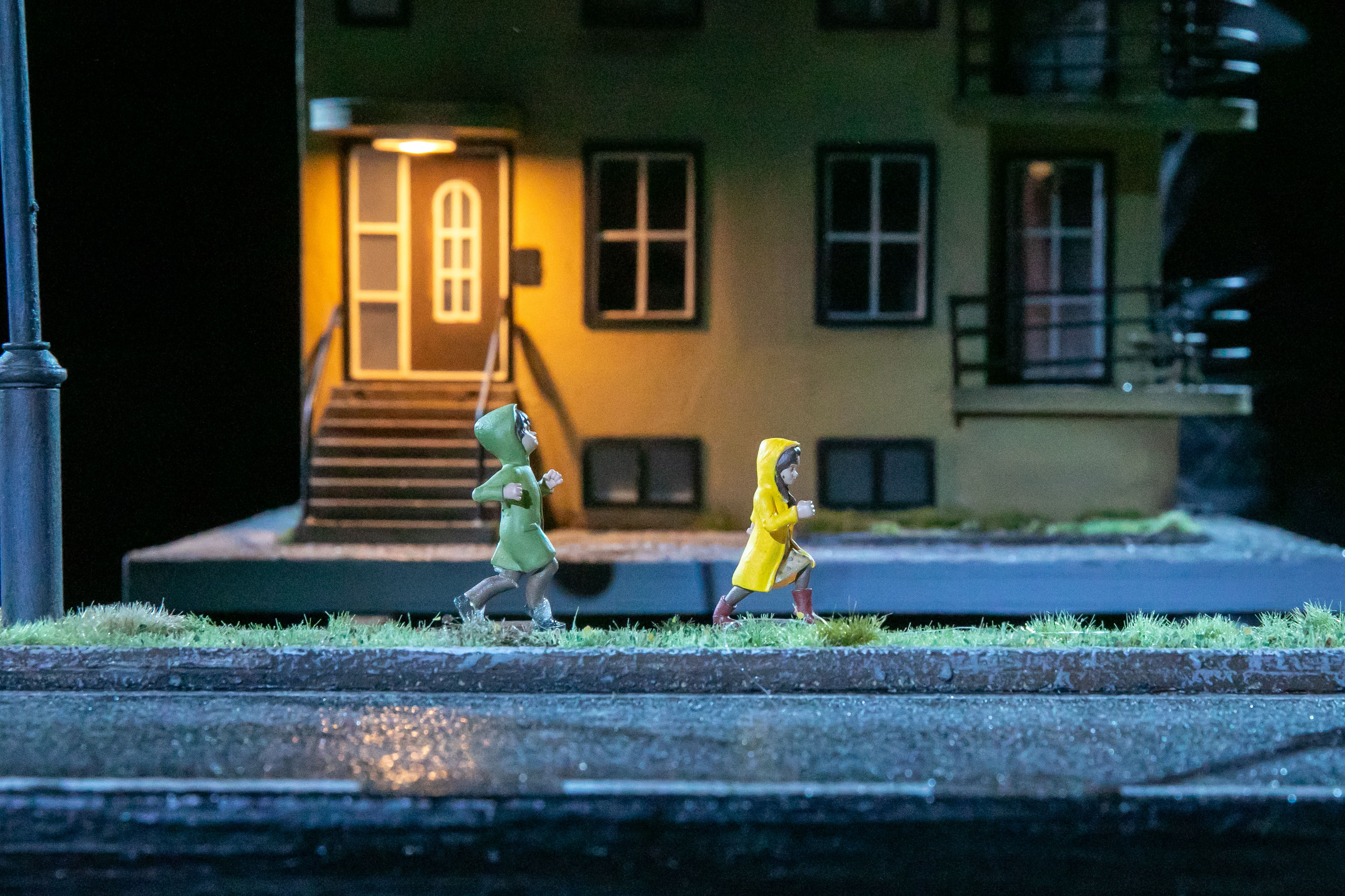 Transport: Departure (Hyper-realistic miniature)